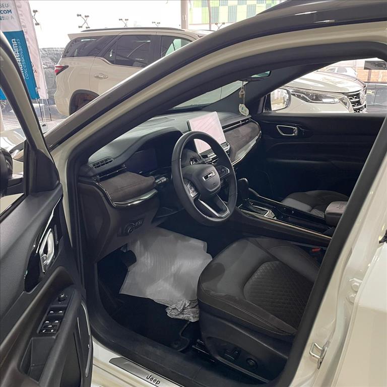 COMMANDER 1.3 T270 TURBO FLEX LONGITUDE AT66