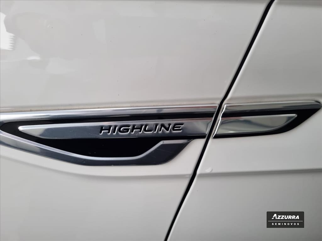 NIVUS 1.0 200 TSI TOTAL FLEX HIGHLINE AUTOMÁTICO10