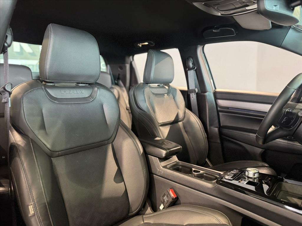 RAMPAGE 2.0 TURBO DIESEL REBEL 4X4 AUTOMÁTICO3