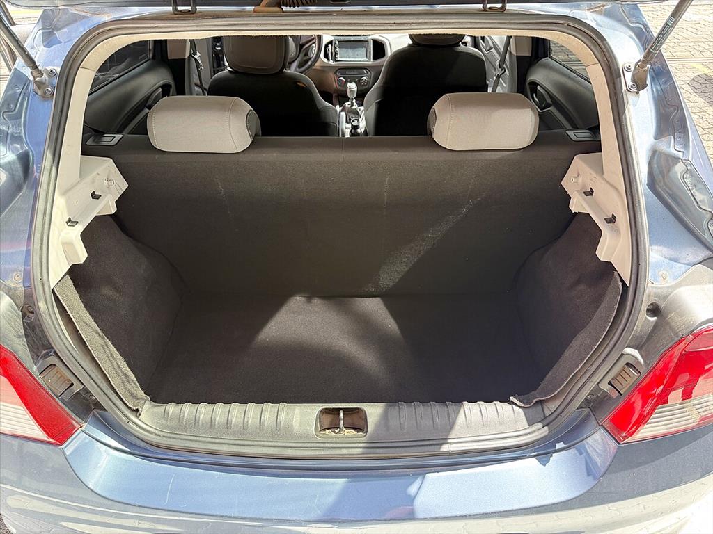 Chevrolet Onix - 1.0 MPFI LS 8V FLEX 4P MANUAL