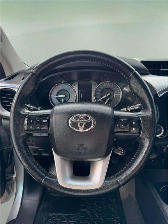 HILUX 2.8 D-4D TURBO DIESEL CD SRV 4X4 AUTOMÁTICO8