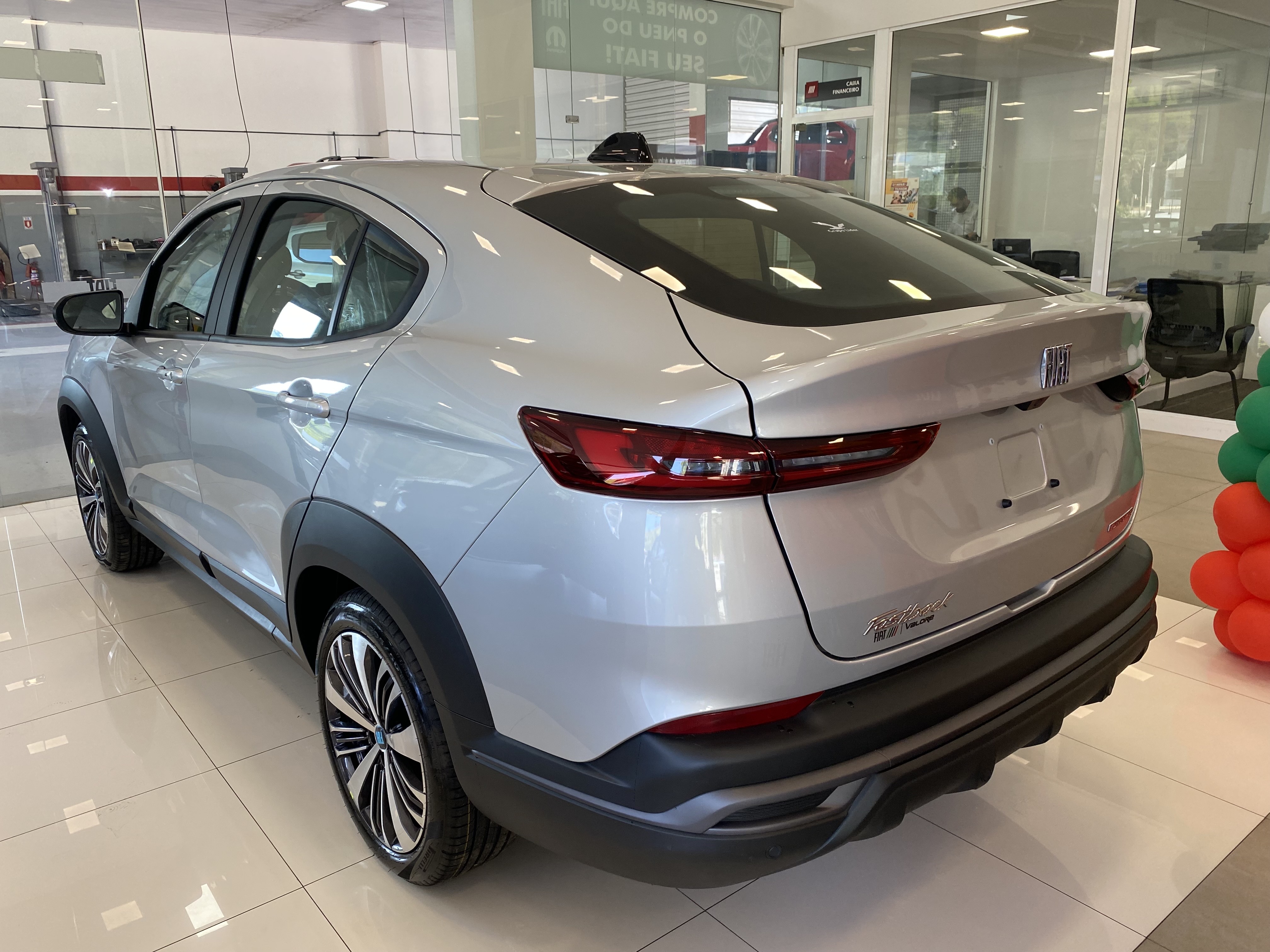 FASTBACK 1.0 TURBO 200 FLEX CVT4