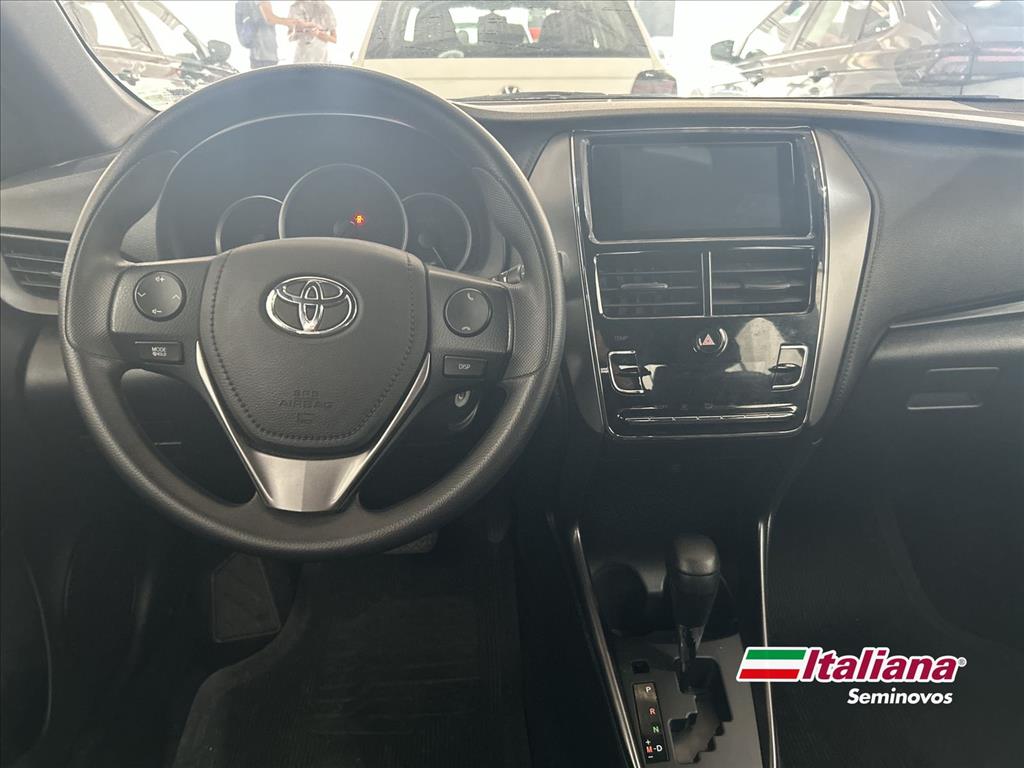 YARIS 1.5 16V FLEX XL MULTIDRIVE4