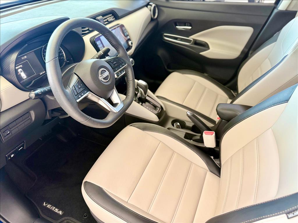 VERSA 1.6 16V FLEX EXCLUSIVE XTRONIC10