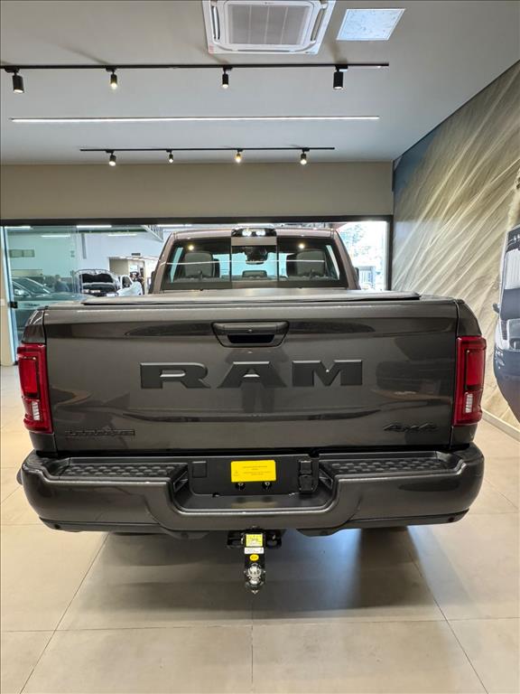 3500 6.7 I6 TURBO DIESEL LARAMIE NIGHT EDITION CD 4X4  AUTOMÁTICO20