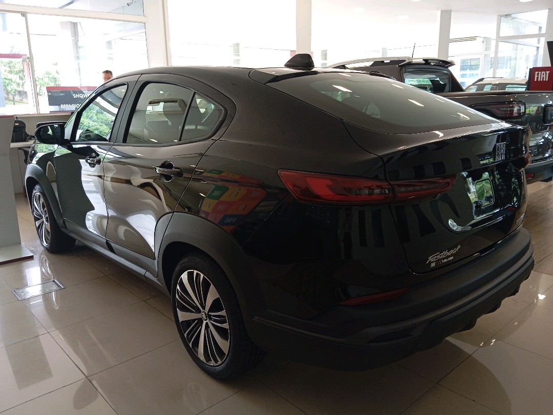 FASTBACK 1.0 TURBO 200 FLEX CVT3