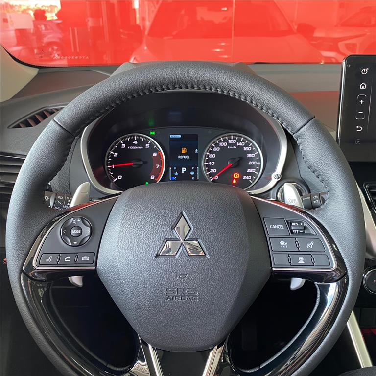 Mitsubishi-ECLIPSE CROSS-1.5 MIVEC TURBO GASOLINA HPE-S S-AWC CVT