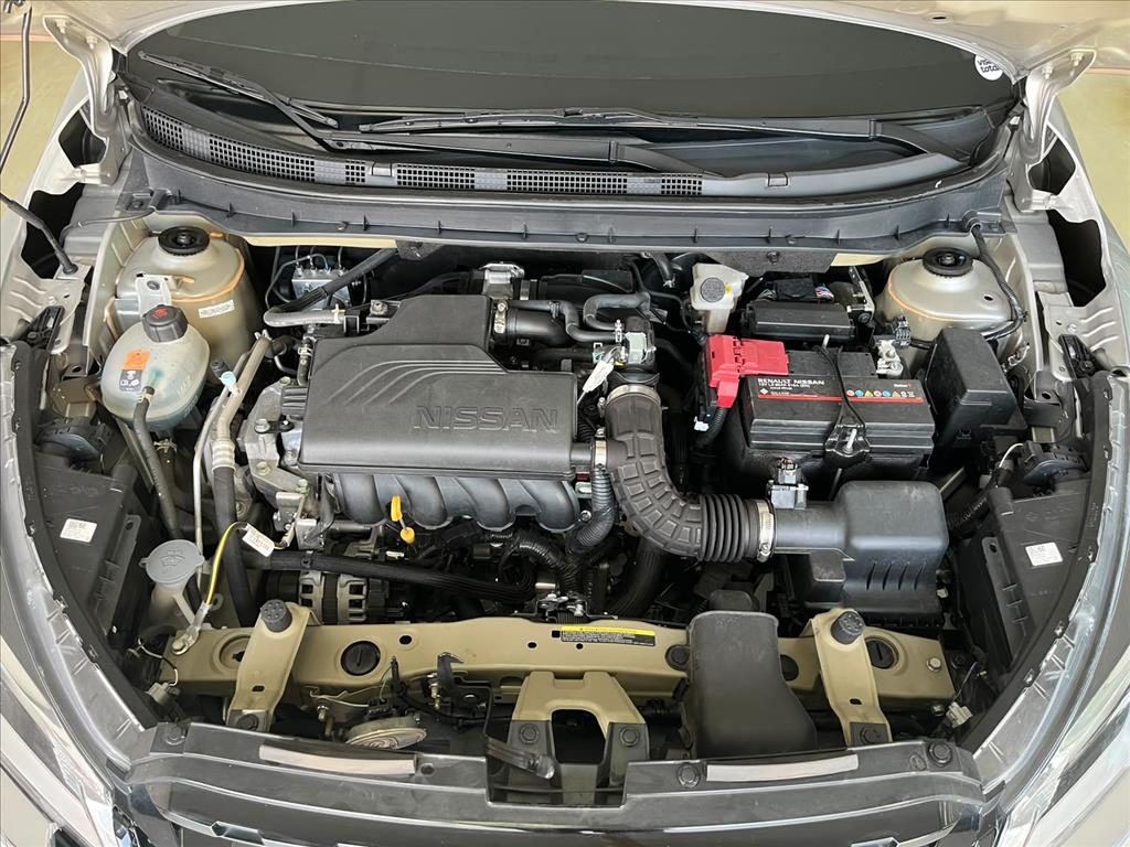 KICKS PLAY 1.6 16V FLEXSTART ACTIVE PLUS XTRONIC14