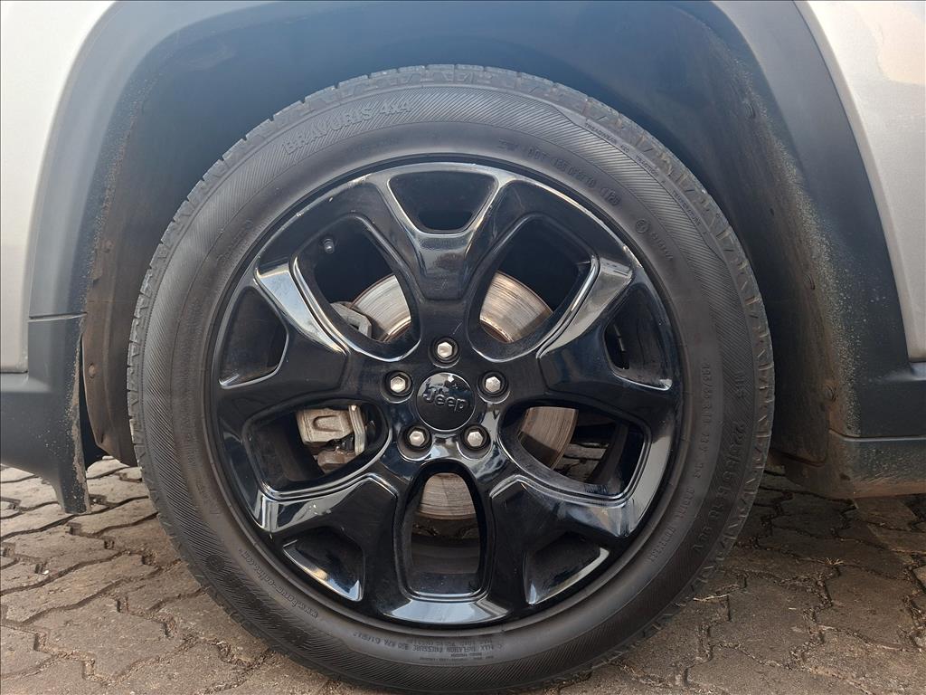 COMPASS 2.0 16V FLEX LONGITUDE AUTOMÁTICO