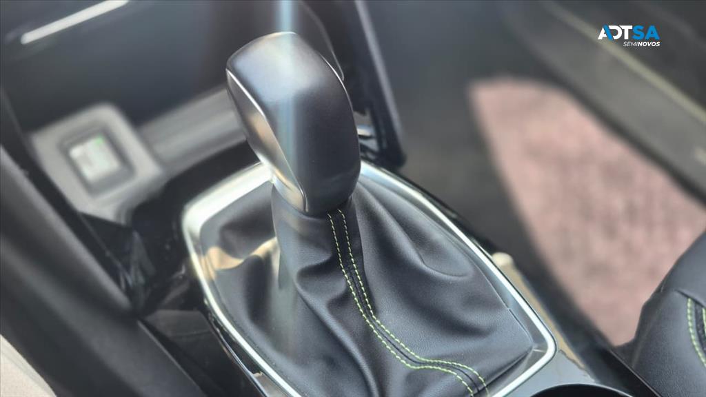 PEUGEOT 2008 1.0 TURBO 200 FLEX GT CVT