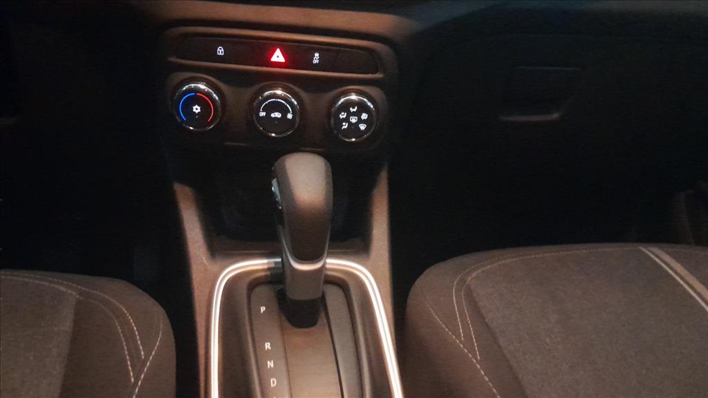 TRACKER 1.0 TURBO FLEX LT AUTOMÁTICO10