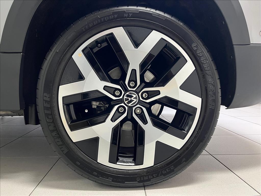 TAOS 1.4 250 TSI TOTAL FLEX HIGHLINE AUTOMÁTICO12