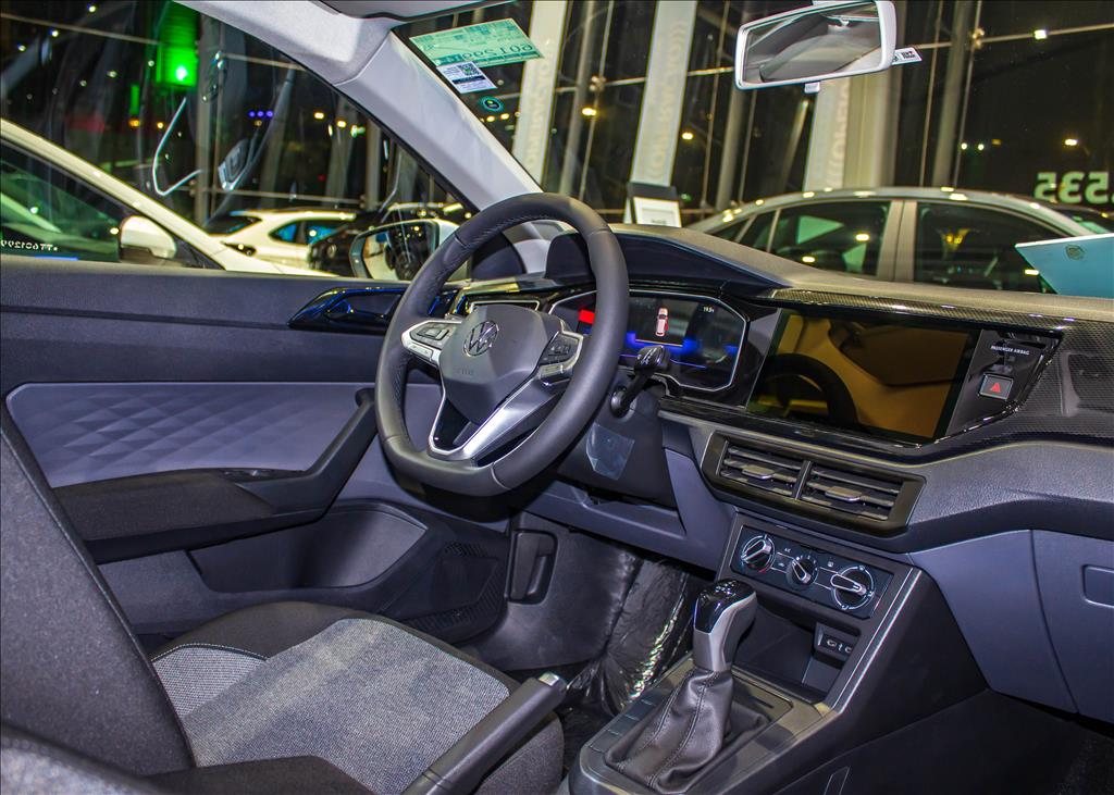 POLO 1.0 170 TSI COMFORTLINE AUTOMÁTICO