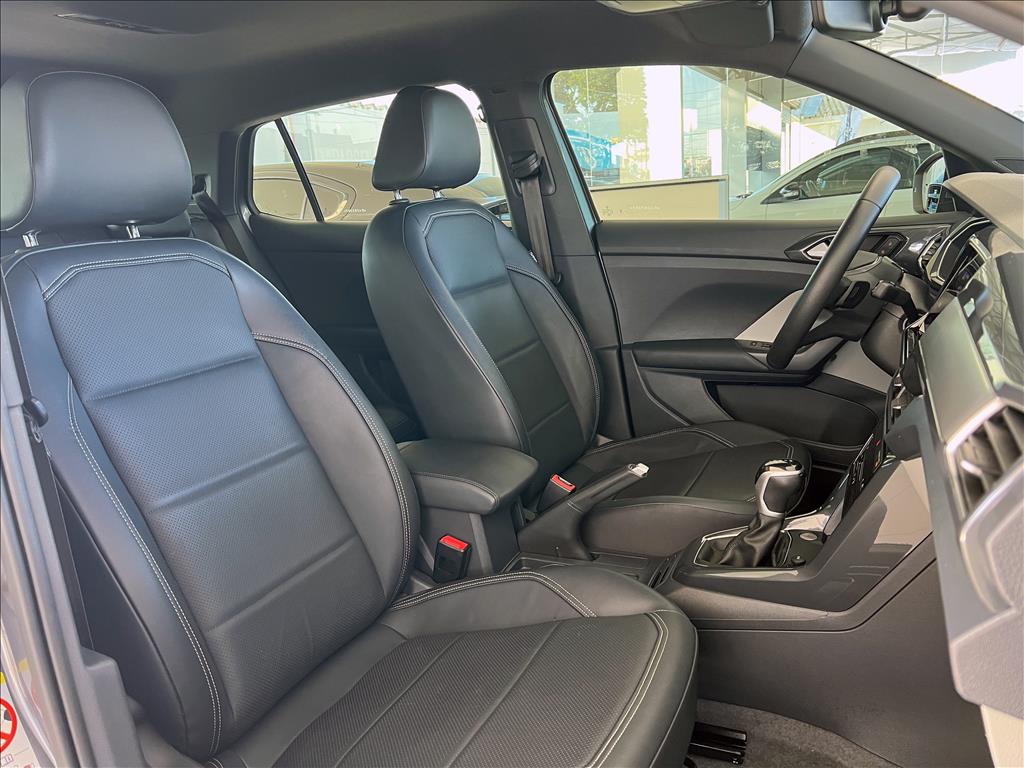 T-CROSS 1.4 250 TSI TOTAL FLEX HIGHLINE AUTOMÁTICO18