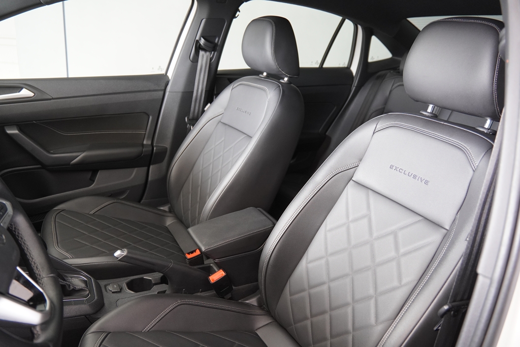 VIRTUS 1.4 250 TSI EXCLUSIVE AUTOMÁTICO8