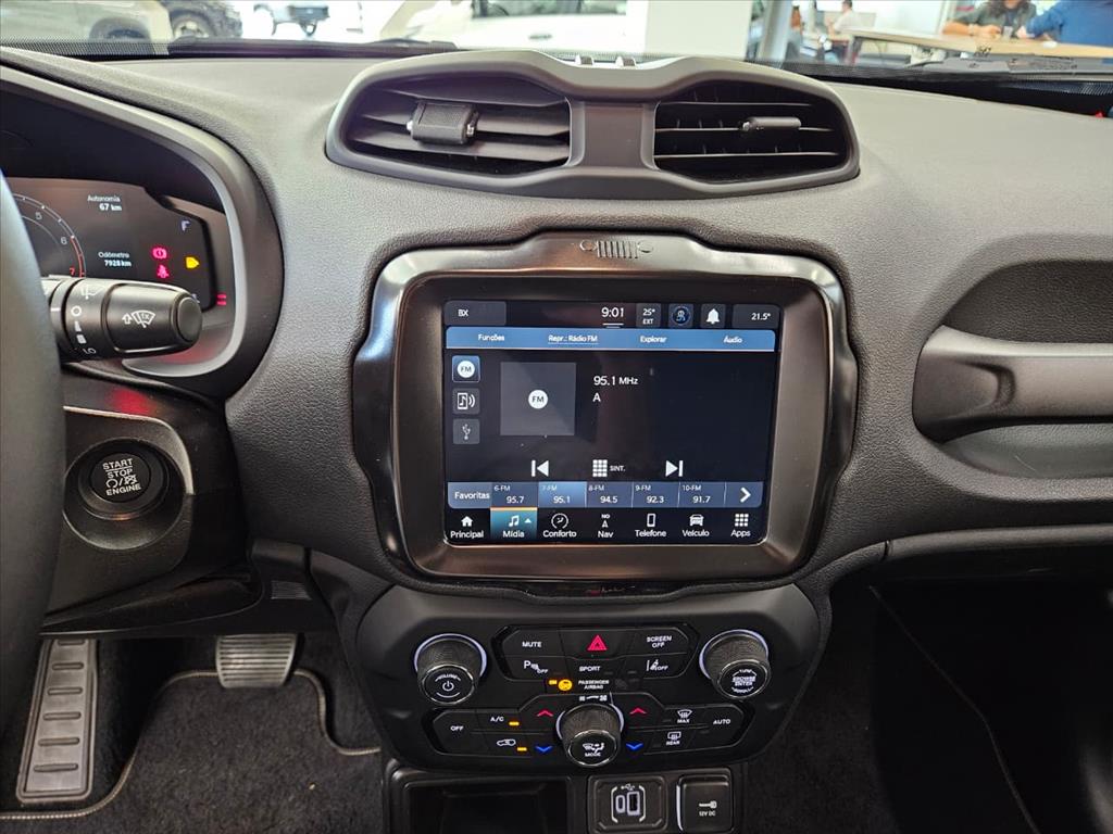 RENEGADE 1.3 T270 TURBO FLEX LONGITUDE AT68