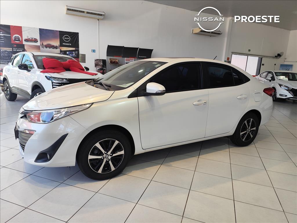 YARIS 1.5 16V FLEX XLS CONNECT MULTIDRIVE1