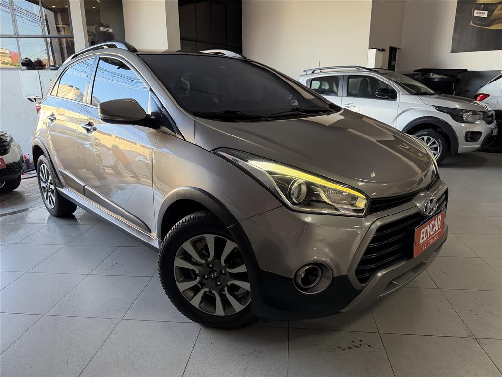 HYUNDAI HB20X