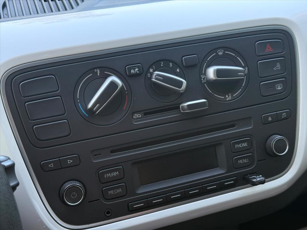 CROSS UP 1.0 MPI 12V FLEX 4P MANUAL9