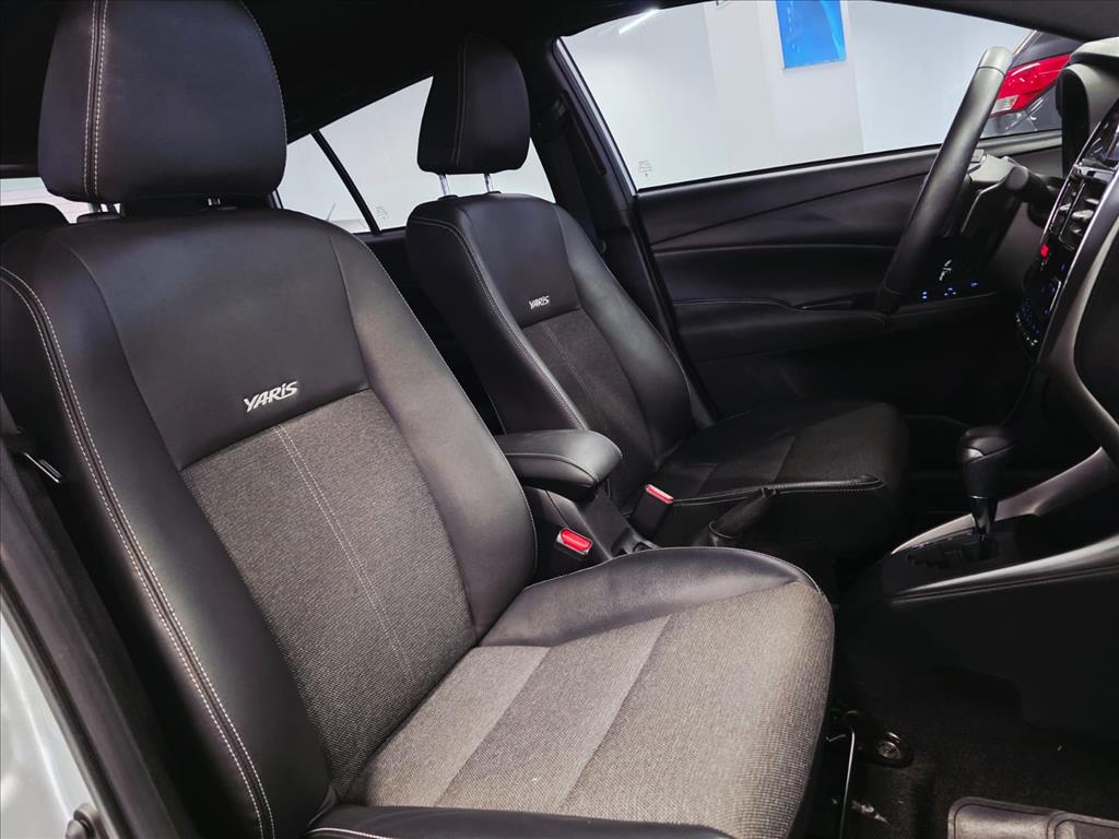 YARIS 1.5 16V FLEX XS MULTIDRIVE11