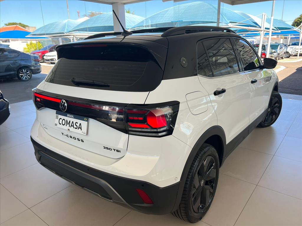 T-CROSS 1.4 250 TSI TOTAL FLEX EXTREME AUTOMÁTICO5
