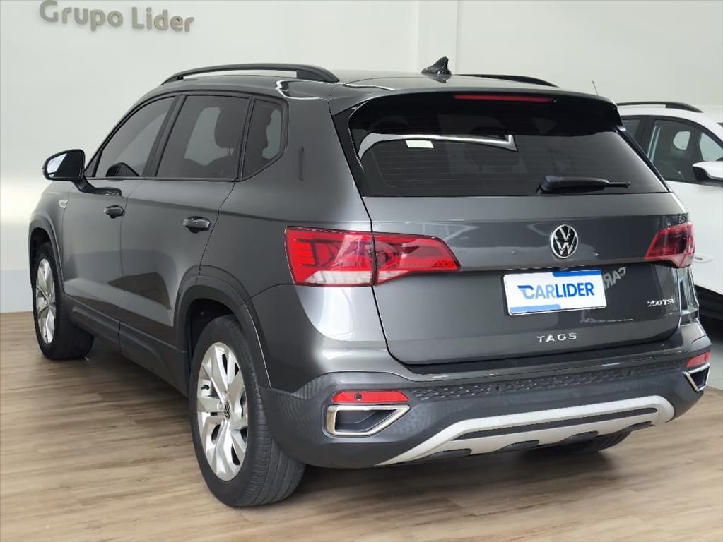 TAOS 1.4 250 TSI TOTAL FLEX COMFORTLINE AUTOMÁTICO15
