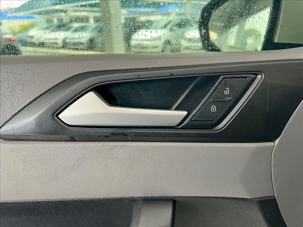 VIRTUS 1.0 200 TSI COMFORTLINE AUTOMÁTICO15