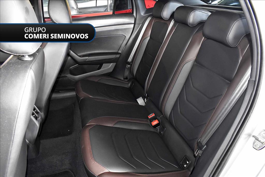 VIRTUS 1.0 200 TSI HIGHLINE AUTOMÁTICO9