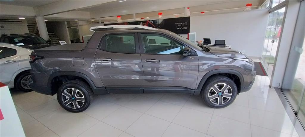 TORO 1.3 TURBO 270 FLEX FREEDOM AT62