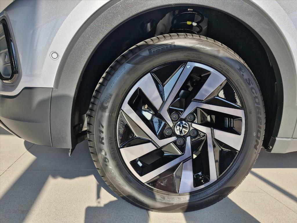 T-CROSS 1.4 250 TSI TOTAL FLEX HIGHLINE AUTOMÁTICO12