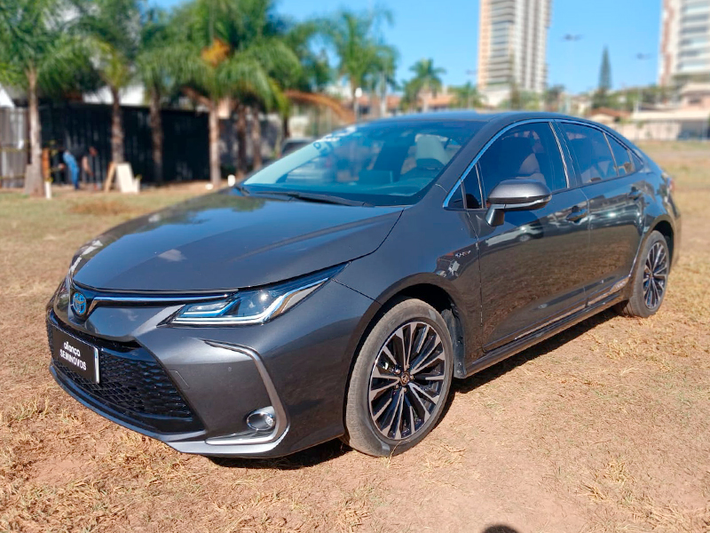 COROLLA 1.8 VVT-I HYBRID FLEX ALTIS PREMIUM CVT