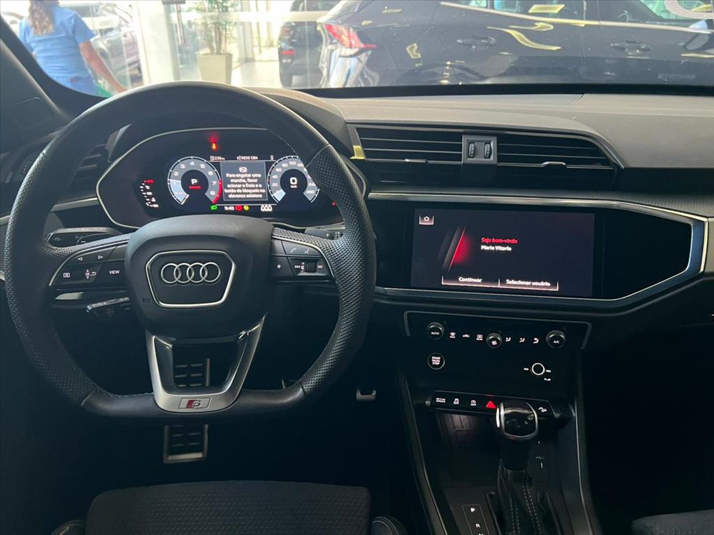 Q3 2.0 40 TFSI GASOLINA PERFORMANCE BLACK QUATTRO TIPTRONIC8