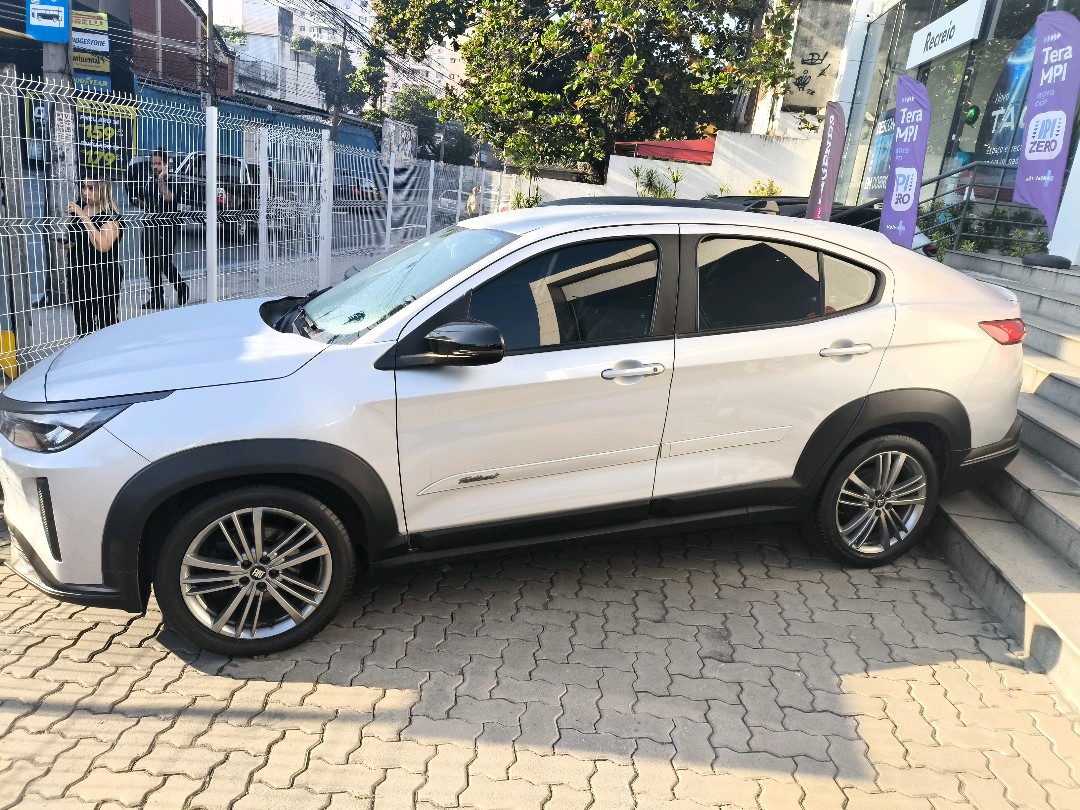 FASTBACK 1.0 TURBO 200 FLEX CVT2