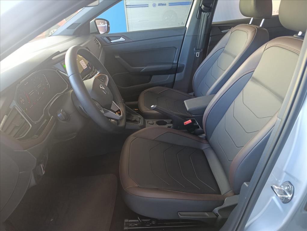 VIRTUS 1.0 200 TSI HIGHLINE AUTOMÁTICO11