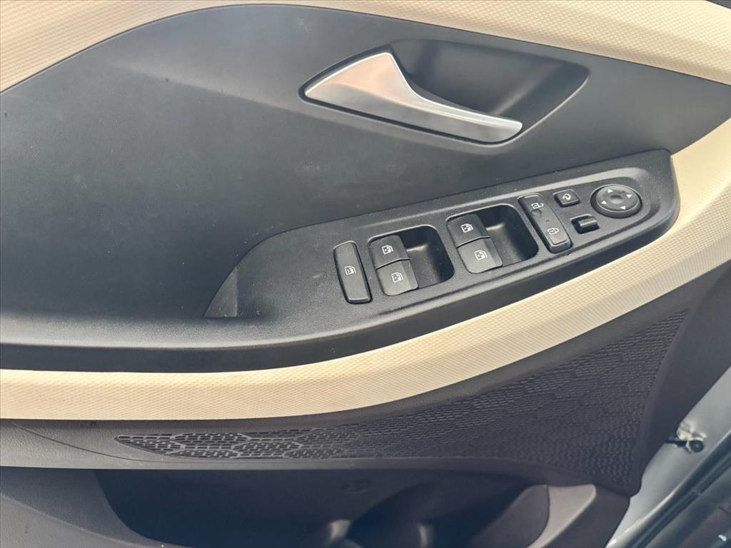 CRETA 2.0 FLEX ULTIMATE AUTOMÁTICO12