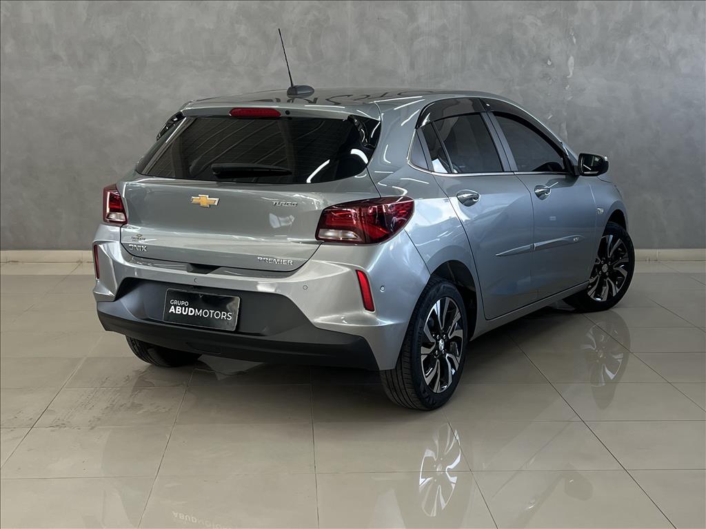 ONIX 1.0 TURBO FLEX PREMIER AUTOMÁTICO2