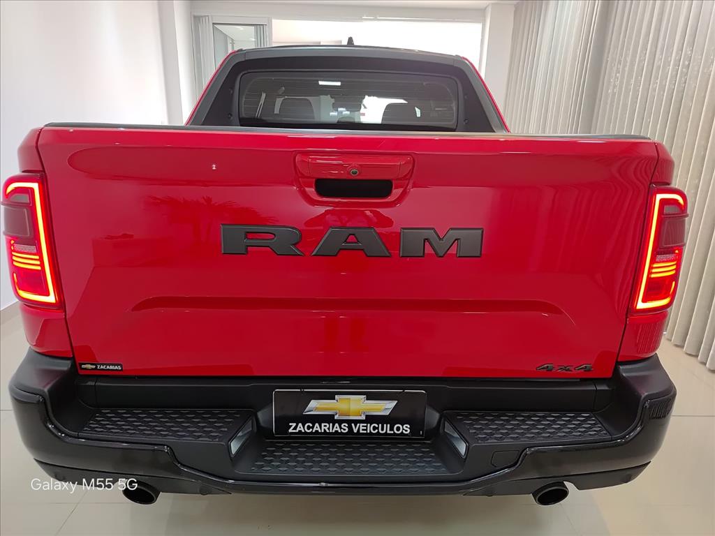 RAMPAGE 2.0 HURRICANE 4 TURBO GASOLINA R/T 4X4 AUTOMÁTICO4