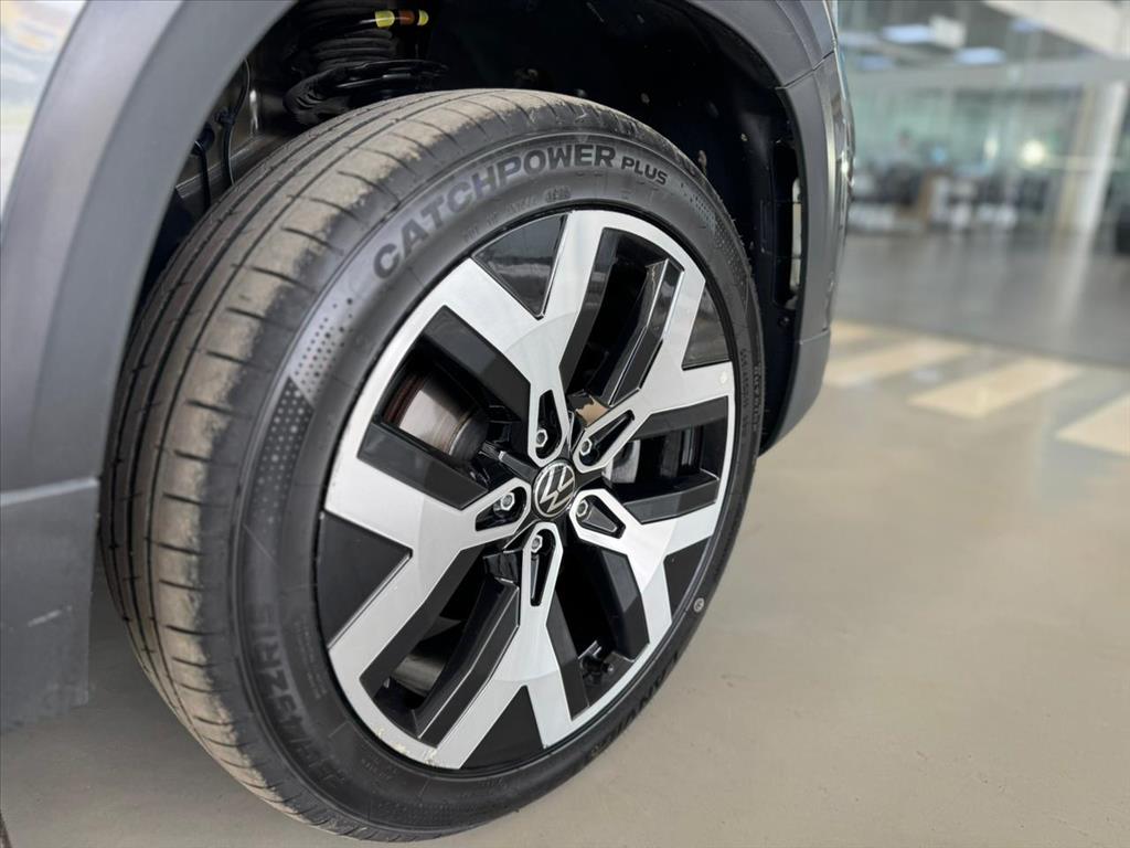 TAOS 1.4 250 TSI TOTAL FLEX HIGHLINE AUTOMÁTICO13