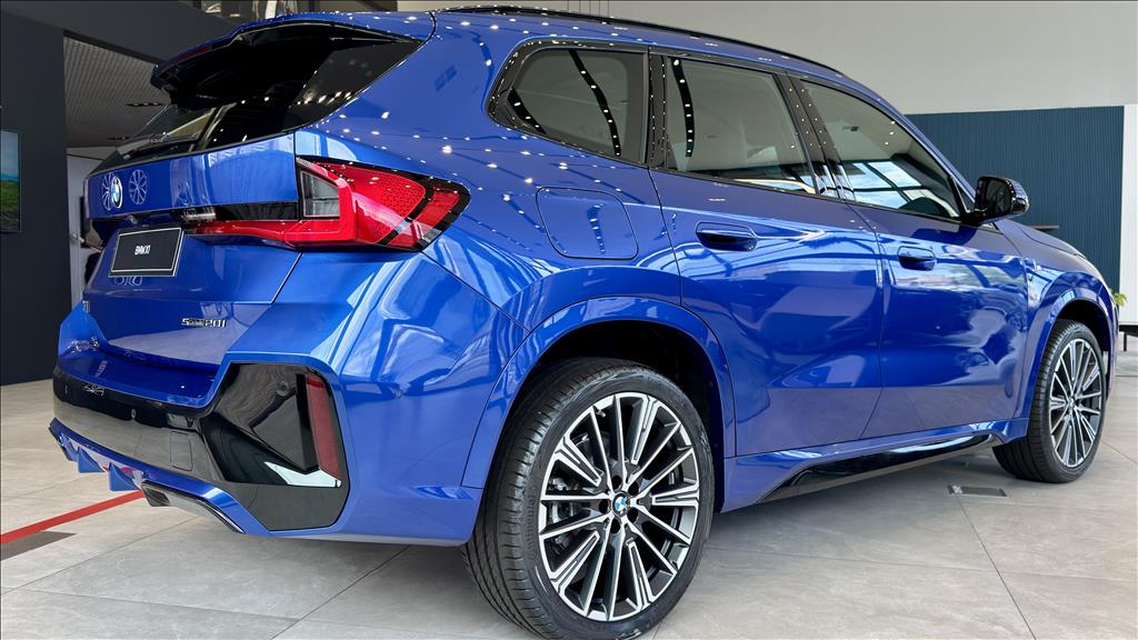 X1 2.0 16V TURBO GASOLINA SDRIVE20I M SPORT STEPTRONIC10