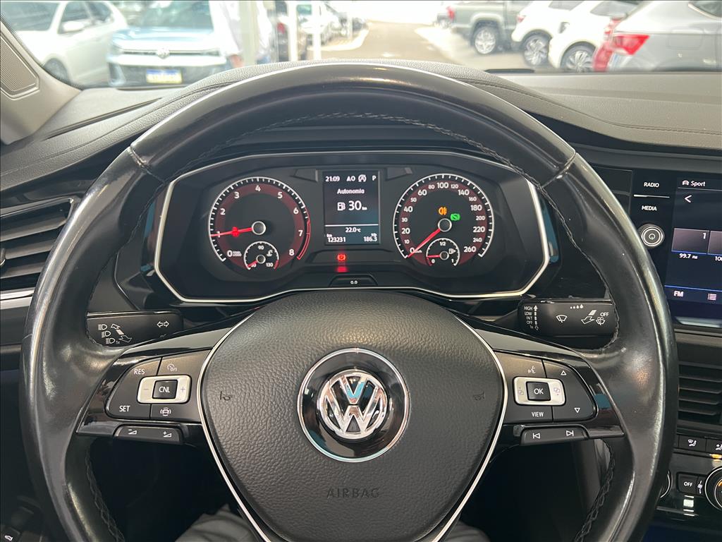 JETTA 1.4 250 TSI TOTAL FLEX COMFORTLINE TIPTRONIC9