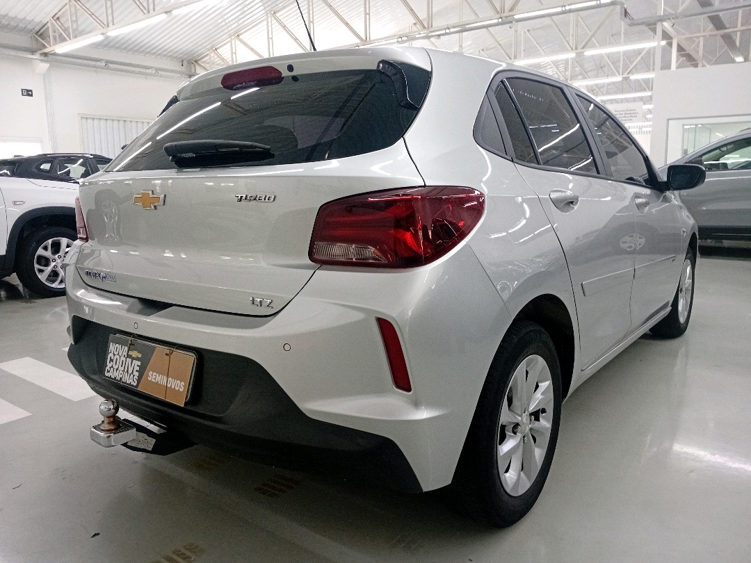 ONIX 1.0 TURBO FLEX LTZ AUTOMÁTICO2