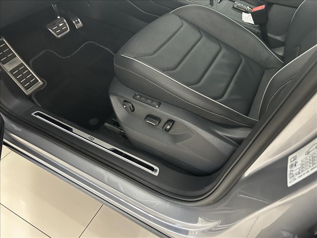 TIGUAN 2.0 300 TSI GASOLINA ALLSPACE R-LINE AUTOMÁTICO9