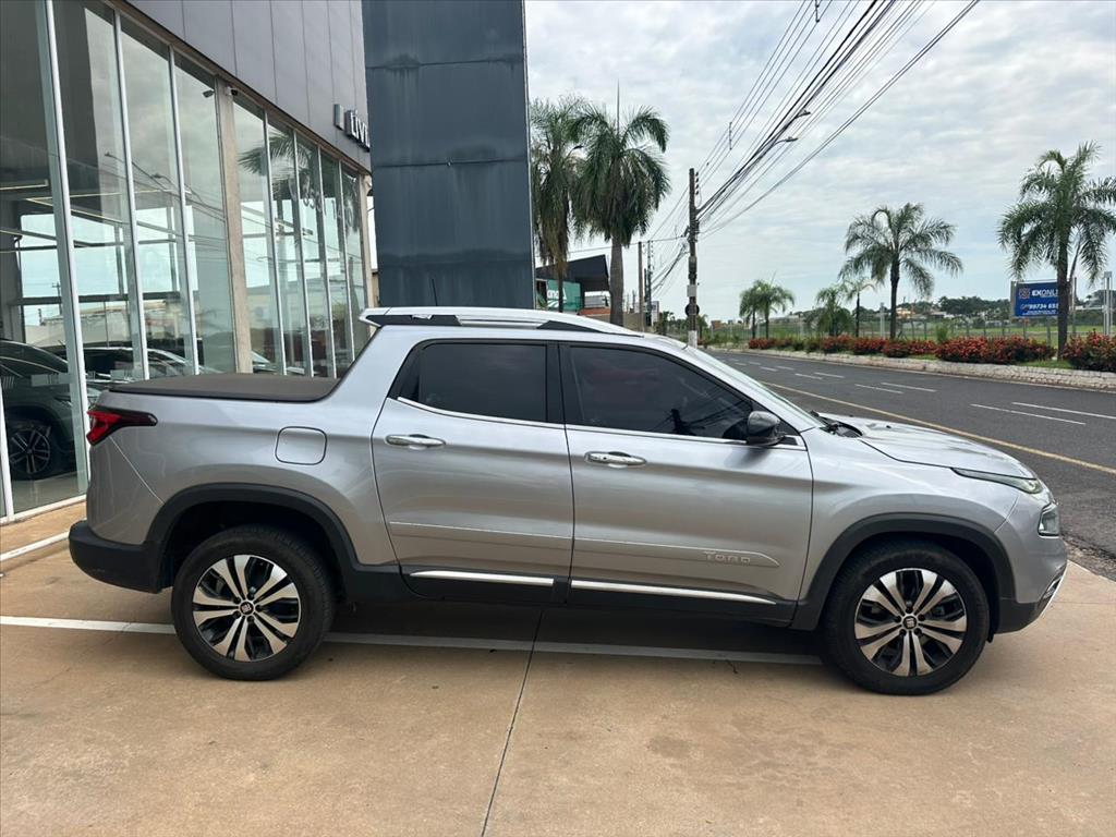 TORO 2.0 16V TURBO DIESEL VOLCANO 4WD AT97