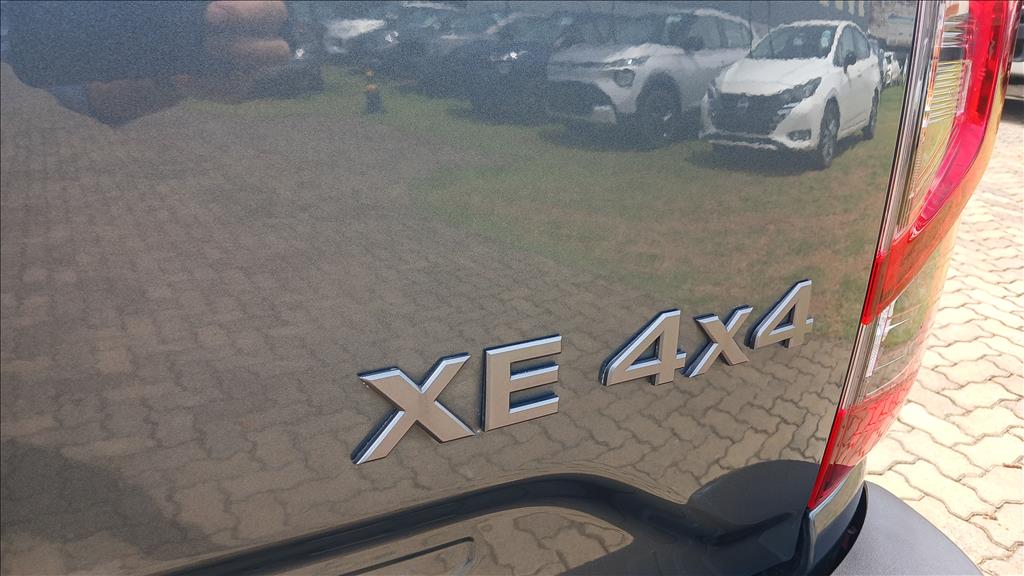 FRONTIER 2.3 16V TURBO DIESEL XE CD 4X4 AUTOMÁTICO9