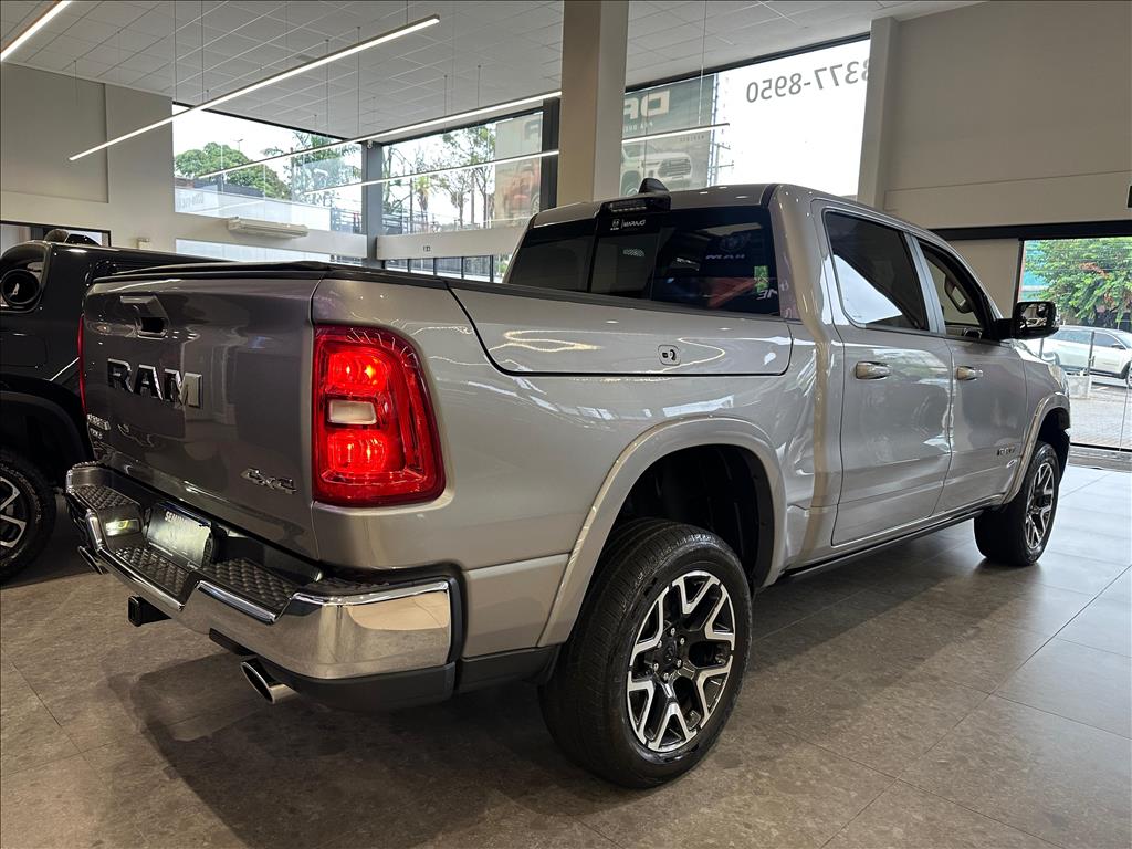 1500 3.0 HURRICANE 6 BITURBO GASOLINA LARAMIE CD 4X4 AUTOMÁTICO17