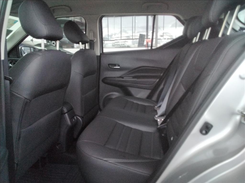 KICKS PLAY 1.6 16V FLEXSTART ADVANCE PLUS XTRONIC9