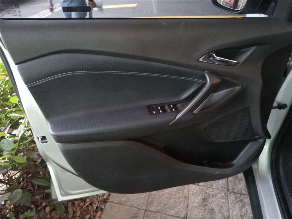 TRACKER 1.2 TURBO FLEX PREMIER AUTOMÁTICO11