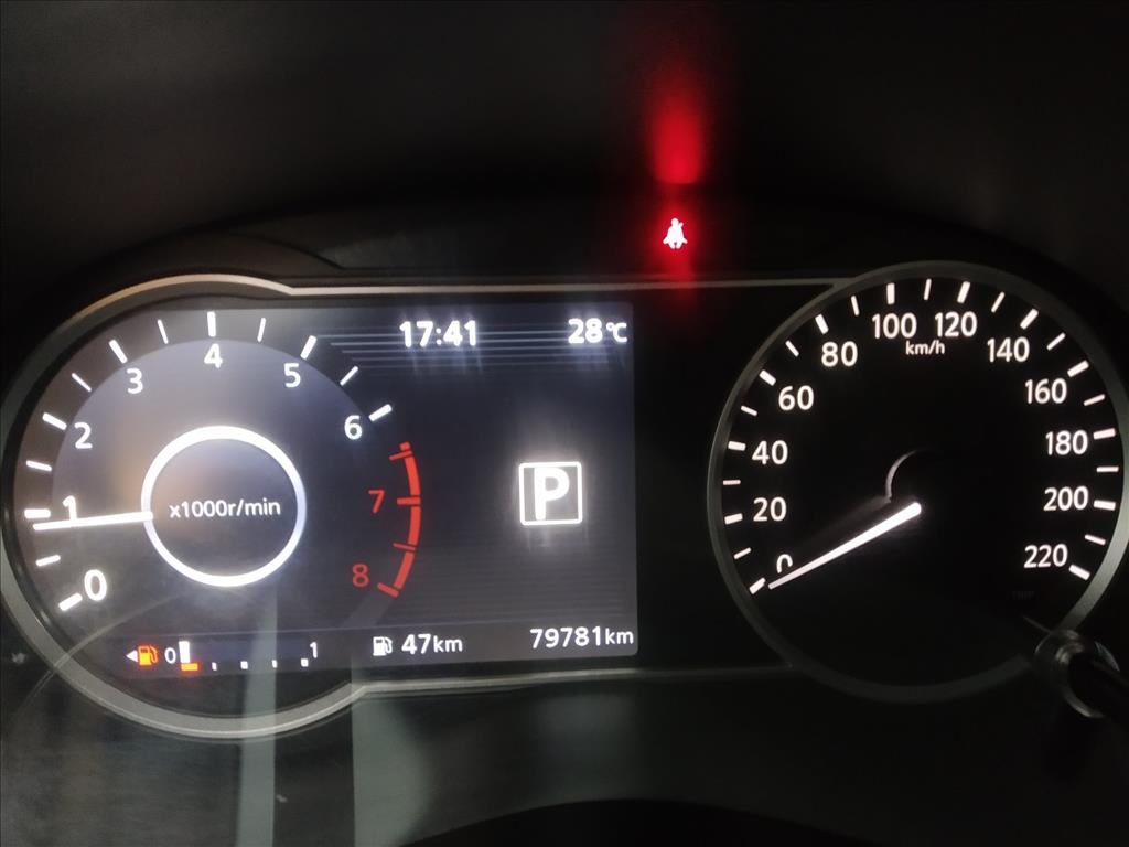 KICKS 1.6 16V FLEXSTART SL 4P XTRONIC KICKS 1.6 16V FLEXSTART SL 4P XTRONIC