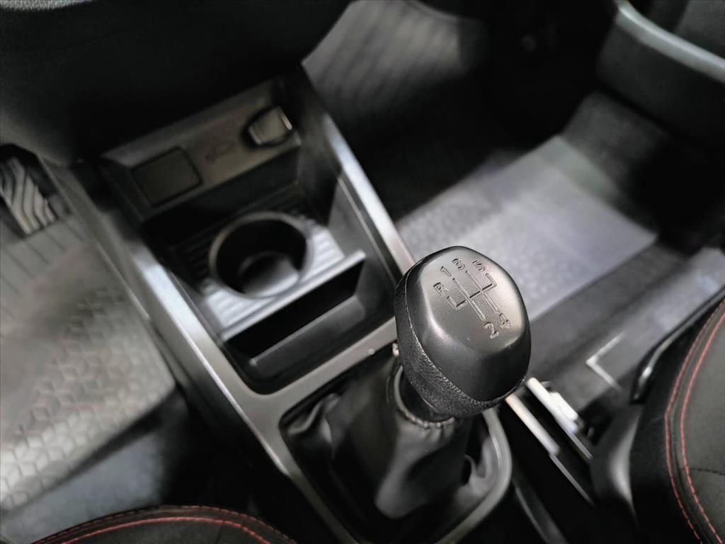 KWID 1.0 12V SCE FLEX ZEN MANUAL10