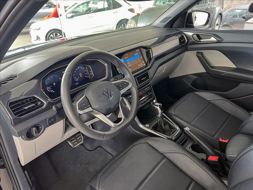 T-CROSS 1.4 250 TSI TOTAL FLEX HIGHLINE AUTOMÁTICO11